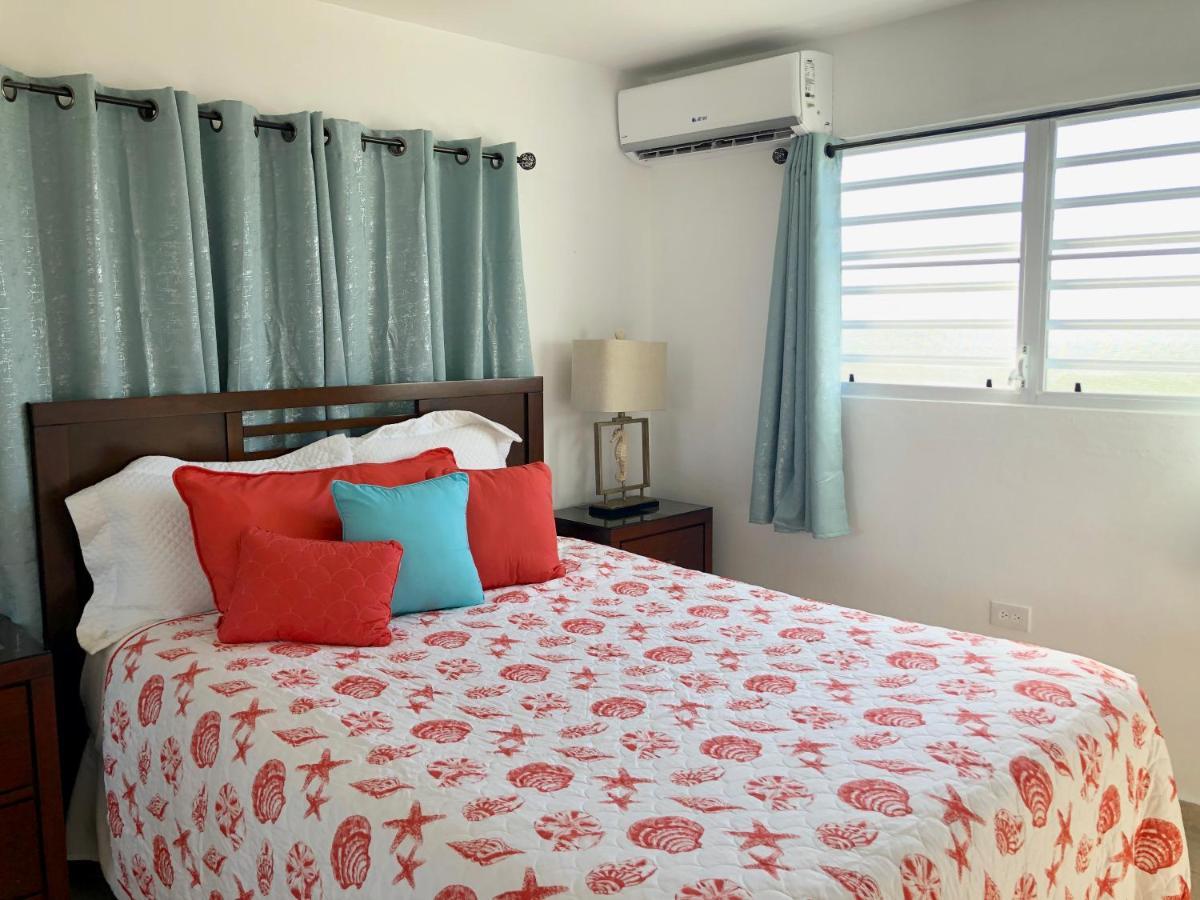 The Beach Guesthouse Pinones 外观 照片