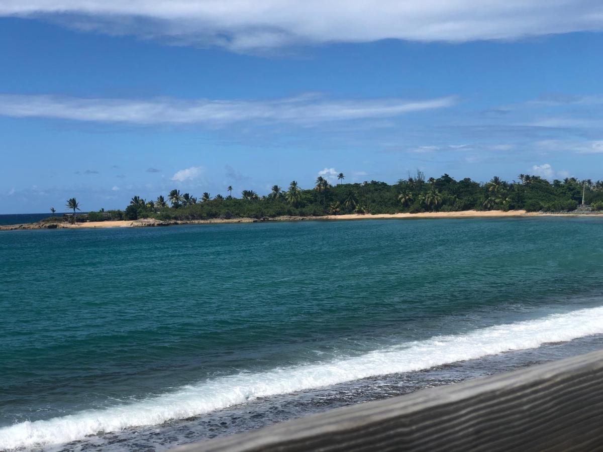 The Beach Guesthouse Pinones 外观 照片